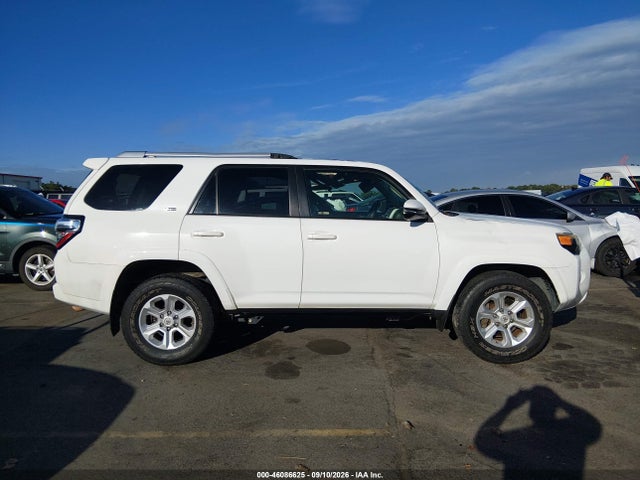 Продажа на аукционе авто 2015 Toyota 4runner Sr5 Premium, vin: JTEZU5JR2F5085422, номер лота: 46086625