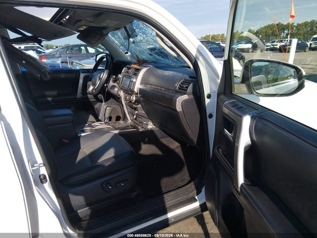 Продажа на аукционе авто 2015 Toyota 4runner Sr5 Premium, vin: JTEZU5JR2F5085422, номер лота: 46086625