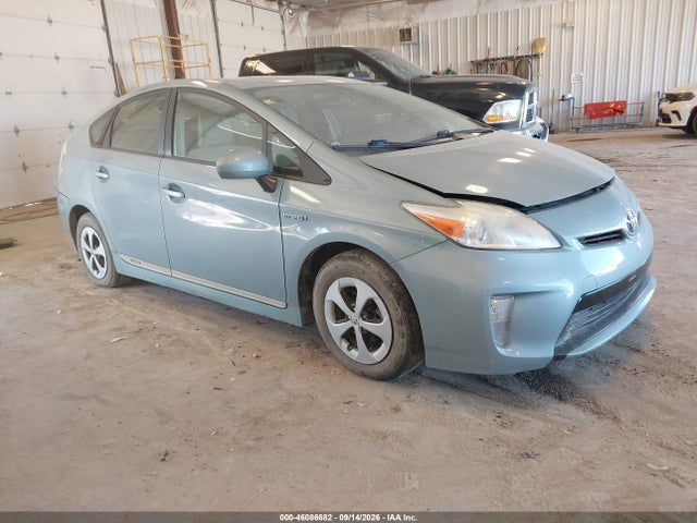 Продажа на аукционе авто 2013 Toyota Prius Two, vin: JTDKN3DU4D5568267, номер лота: 46086682