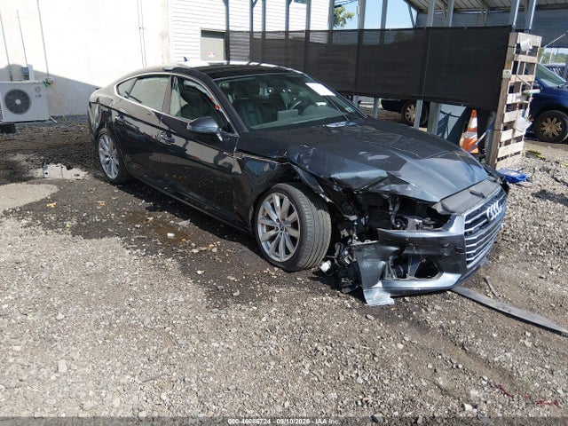 46086724 :رقم المزاد ، WAUBNCF59JA031769 vin ، 2018 Audi A5 Sportback Premium Plus مزاد بيع