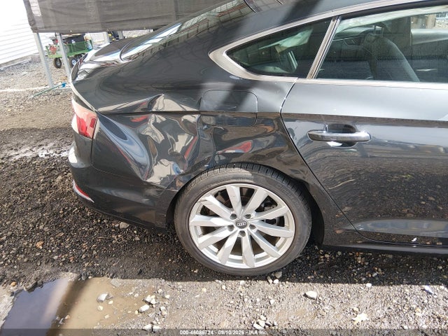 46086724 :رقم المزاد ، WAUBNCF59JA031769 vin ، 2018 Audi A5 Sportback Premium Plus مزاد بيع