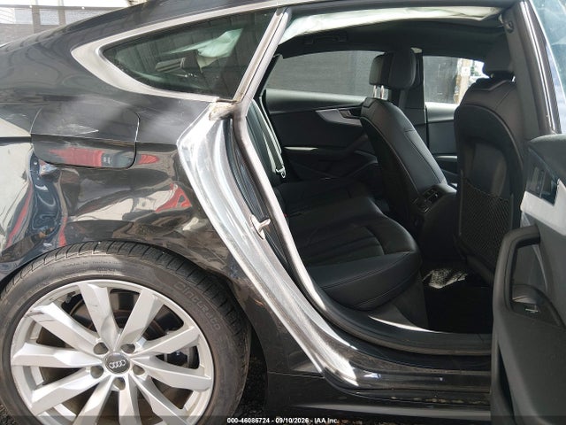 46086724 :رقم المزاد ، WAUBNCF59JA031769 vin ، 2018 Audi A5 Sportback Premium Plus مزاد بيع
