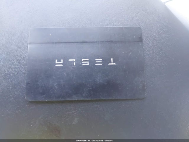 2020 Tesla Model 3 Standard Range Plus Rear-wheel Drive/standard Range Rear-wheel Drive მანქანა იყიდება აუქციონზე, vin: 5YJ3E1EA8LF785802, აუქციონის ნომერი: 46086731