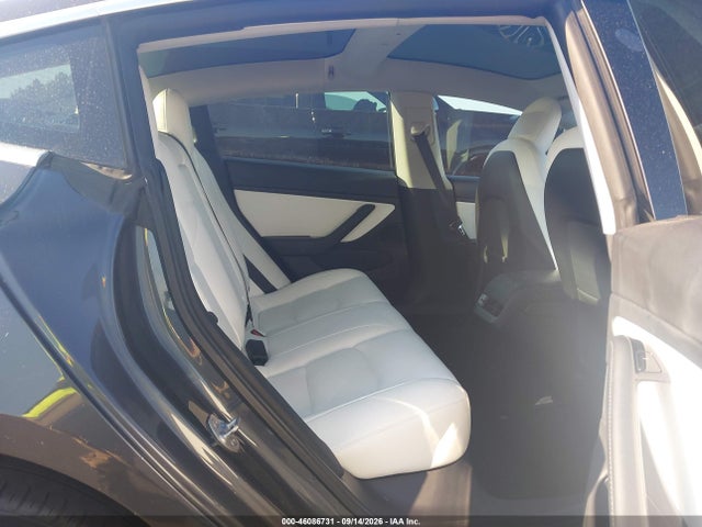 2020 Tesla Model 3 Standard Range Plus Rear-wheel Drive/standard Range Rear-wheel Drive მანქანა იყიდება აუქციონზე, vin: 5YJ3E1EA8LF785802, აუქციონის ნომერი: 46086731
