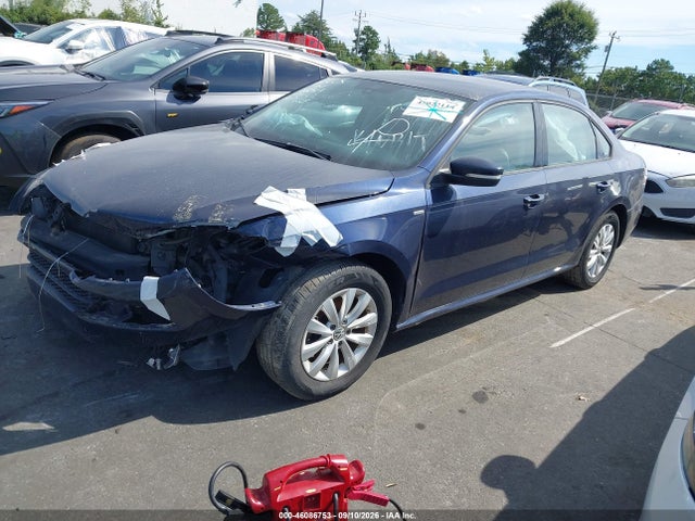2015 Volkswagen Passat 1.8t Wolfsburg Edition მანქანა იყიდება აუქციონზე, vin: 1VWAT7A3XFC073619, აუქციონის ნომერი: 46086753