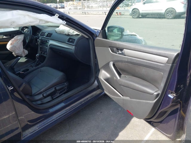 2015 Volkswagen Passat 1.8t Wolfsburg Edition მანქანა იყიდება აუქციონზე, vin: 1VWAT7A3XFC073619, აუქციონის ნომერი: 46086753