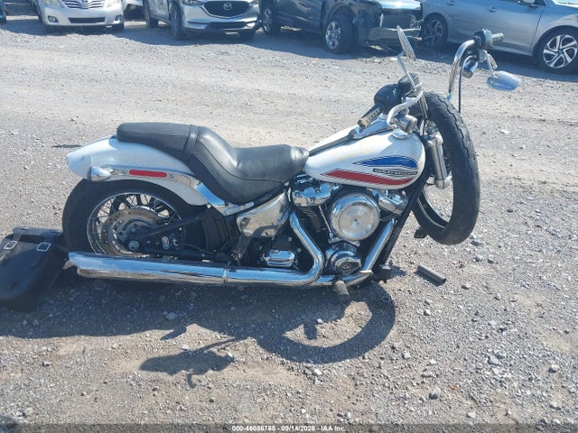Harley-Davidson Softail Custom 2026 1HD1BK91XTB037571 Image 12
