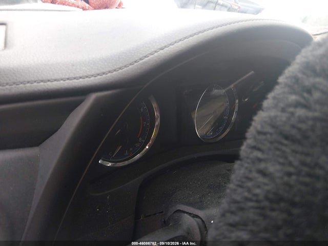 46086782 :رقم المزاد ، 5YFBURHE9HP696554 vin ، 2017 Toyota Corolla Se مزاد بيع