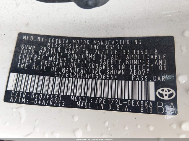 46086782 :رقم المزاد ، 5YFBURHE9HP696554 vin ، 2017 Toyota Corolla Se مزاد بيع