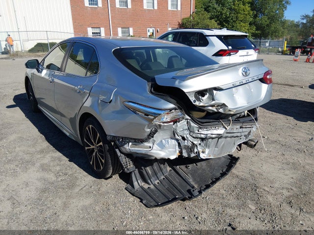 Продажа на аукционе авто 2018 Toyota Camry Se, vin: JTNB11HK2J3016231, номер лота: 46086789