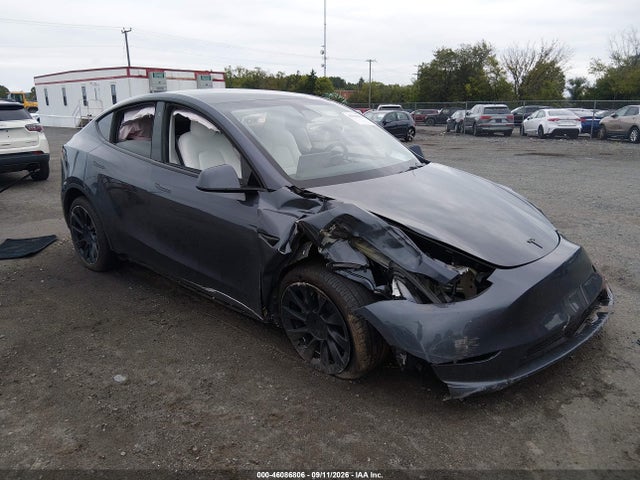 Продаж на аукціоні авто 2023 Tesla Model Y Awd/long Range Dual Motor All-wheel Drive, vin: 7SAYGDEE9PF597576, номер лоту: 46086806