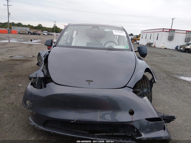 Продаж на аукціоні авто 2023 Tesla Model Y Awd/long Range Dual Motor All-wheel Drive, vin: 7SAYGDEE9PF597576, номер лоту: 46086806