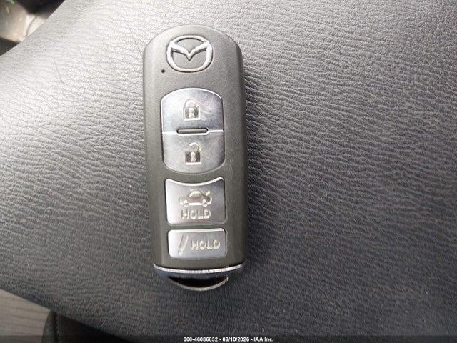 46086832 :رقم المزاد ، JM1BM1V75E1110035 vin ، 2014 Mazda Mazda3 I Touring مزاد بيع