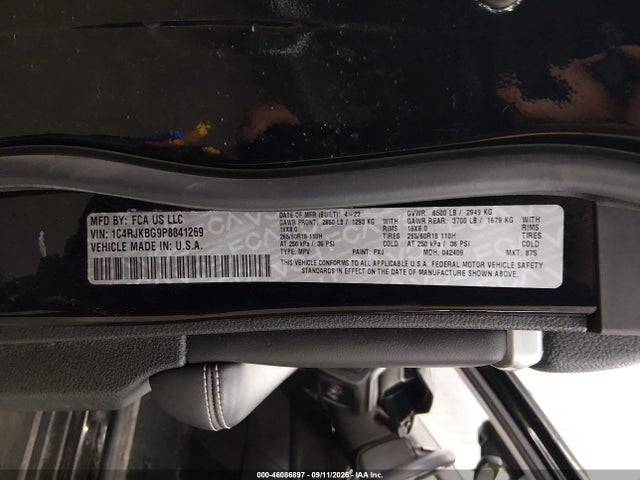 2023 Jeep Grand Cherokee L Limited 4x4 მანქანა იყიდება აუქციონზე, vin: 1C4RJKBG9P8841269, აუქციონის ნომერი: 46086897