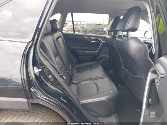 46086903 :رقم المزاد ، 2T3A1RFV4KW062380 vin ، 2019 Toyota Rav4 Xle Premium مزاد بيع