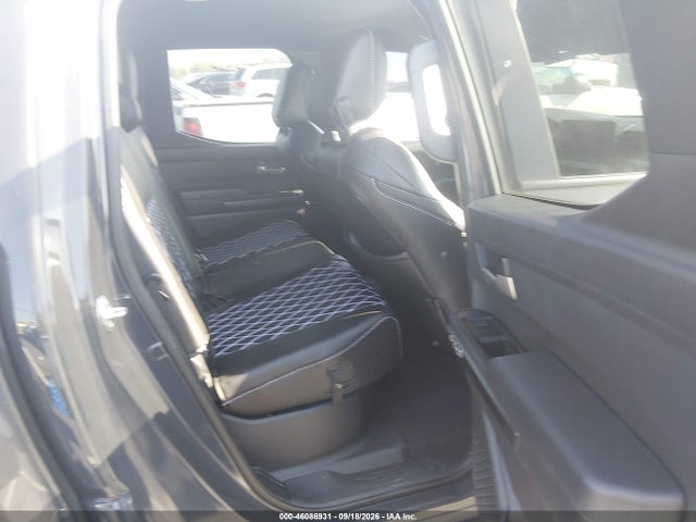 3TMLB5JN2SM093294 Toyota Tacoma Trd Sport