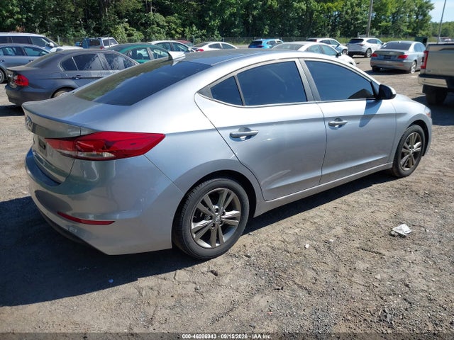 Продажа на аукционе авто 2017 Hyundai Elantra Se, vin: 5NPD84LF8HH006600, номер лота: 46086943