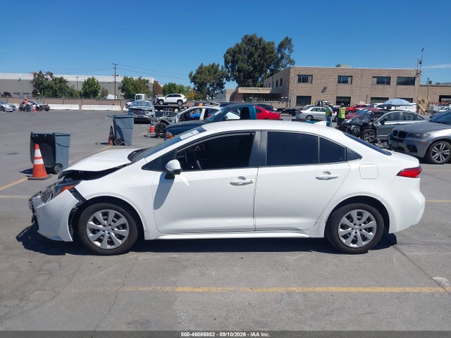 Toyota COROLLA LE 2021 JTDEPMAEXMJ162396 Image 15