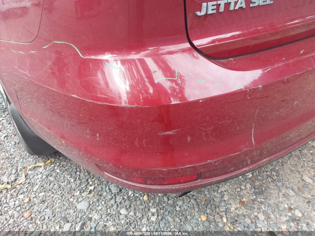 46087028 :رقم المزاد ، 3VWL17AJ0GM260137 vin ، 2016 Volkswagen Jetta 1.8t Sel/1.8t Sel Premium مزاد بيع