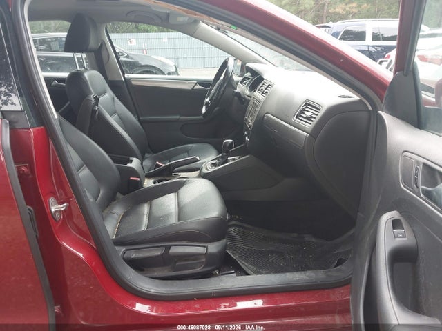 46087028 :رقم المزاد ، 3VWL17AJ0GM260137 vin ، 2016 Volkswagen Jetta 1.8t Sel/1.8t Sel Premium مزاد بيع