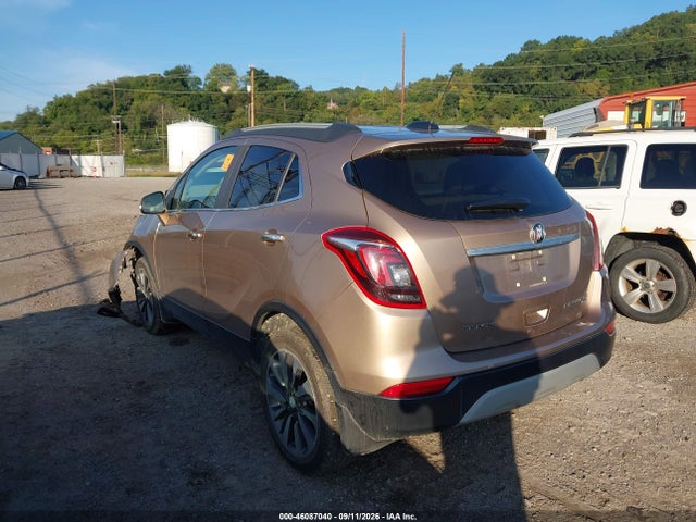 46087040 :رقم المزاد ، KL4CJGSB1JB637349 vin ، 2018 Buick Encore Essence مزاد بيع