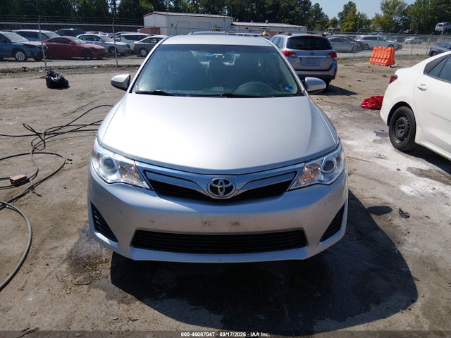 2014 Toyota Camry Le მანქანა იყიდება აუქციონზე, vin: 4T4BF1FK1ER424939, აუქციონის ნომერი: 46087047