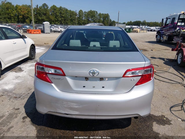 2014 Toyota Camry Le მანქანა იყიდება აუქციონზე, vin: 4T4BF1FK1ER424939, აუქციონის ნომერი: 46087047