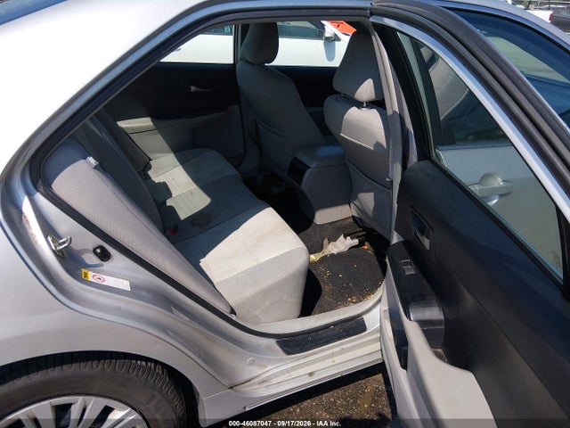 2014 Toyota Camry Le მანქანა იყიდება აუქციონზე, vin: 4T4BF1FK1ER424939, აუქციონის ნომერი: 46087047