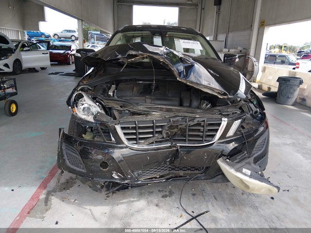 46087054 :رقم المزاد ، YV4952DLXD2422423 vin ، 2013 Volvo Xc60 3.2 Premier مزاد بيع
