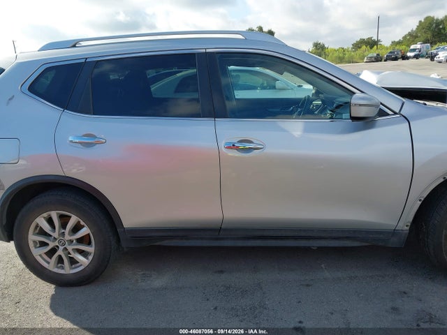 46087056 :رقم المزاد ، KNMAT2MT7HP538113 vin ، 2017 Nissan Rogue Sv مزاد بيع