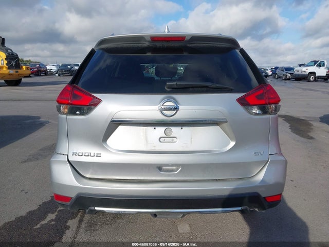 46087056 :رقم المزاد ، KNMAT2MT7HP538113 vin ، 2017 Nissan Rogue Sv مزاد بيع