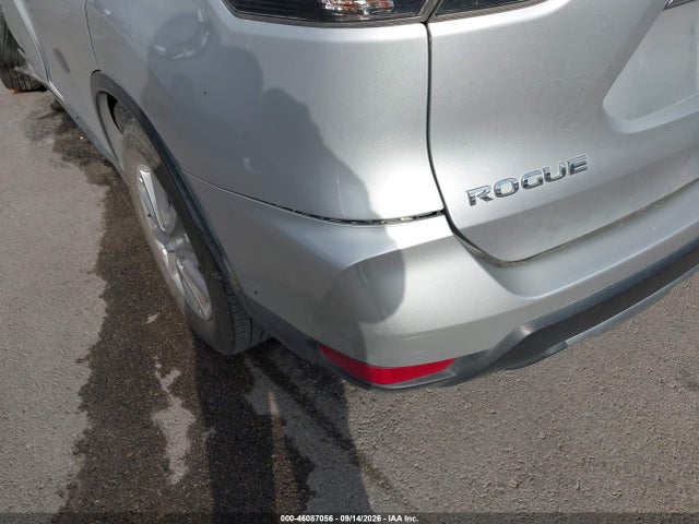 46087056 :رقم المزاد ، KNMAT2MT7HP538113 vin ، 2017 Nissan Rogue Sv مزاد بيع