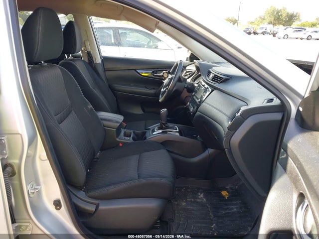 46087056 :رقم المزاد ، KNMAT2MT7HP538113 vin ، 2017 Nissan Rogue Sv مزاد بيع