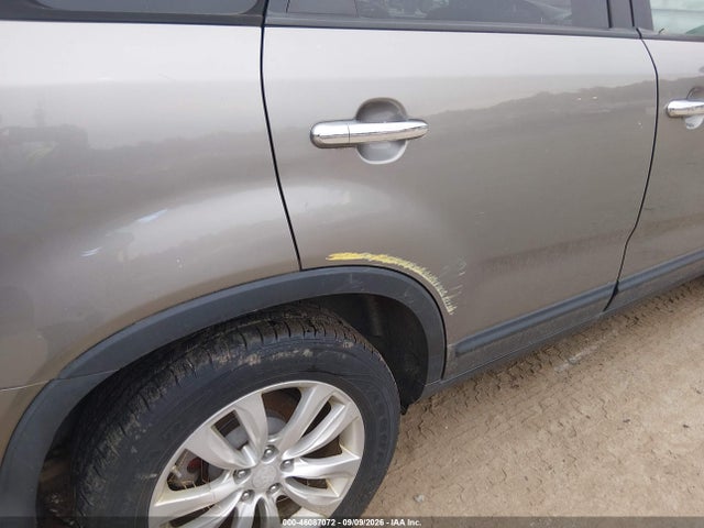 46087072 :رقم المزاد ، 5XYKU4A19BG020742 vin ، 2011 Kia Sorento Ex مزاد بيع