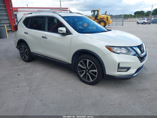 46087108 :رقم المزاد ، 5N1AT2MT3LC765942 vin ، 2020 Nissan Rogue Sl Fwd مزاد بيع