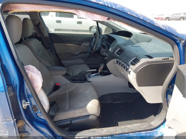 19XFB2F54EE026103 Honda Civic Lx
