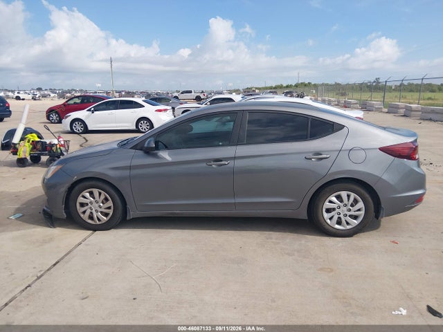 5NPD74LF0KH479563 Hyundai ELANTRA SE