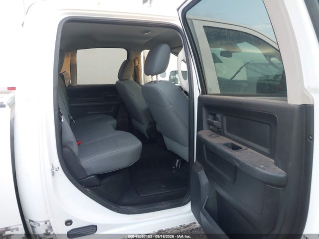Aukcja sprzedaży 2015 Ram 2500 Tradesman, vin: 3C6UR5CL1FG592319, numer aukcji: 46087153