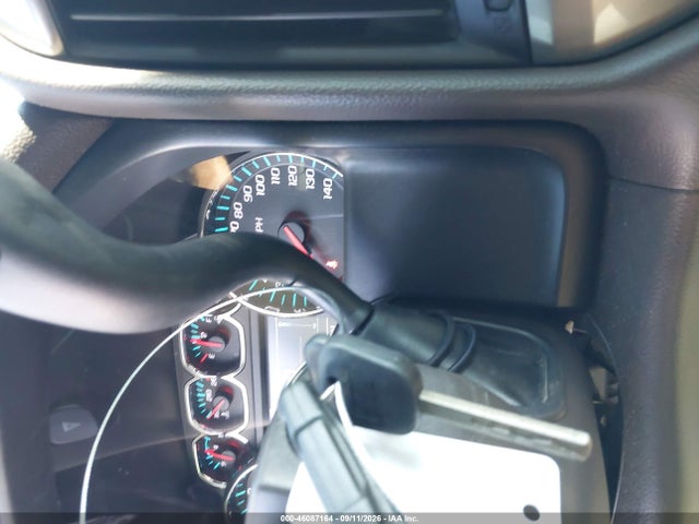 Продажа на аукционе авто 2015 Chevrolet Silverado 1500 1lt, vin: 3GCUKREH0FG293806, номер лота: 46087164