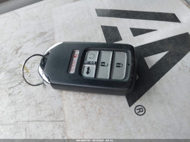 2016 Honda Civic Touring მანქანა იყიდება აუქციონზე, vin: 2HGFC1F96GH633719, აუქციონის ნომერი: 46087197