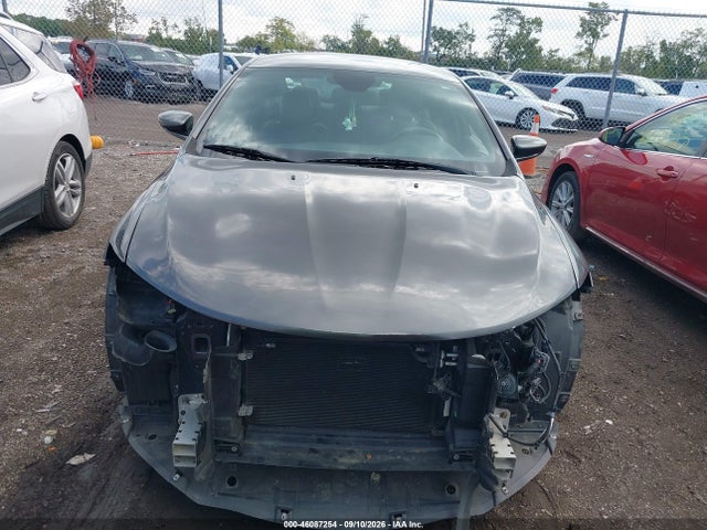 Продаж на аукціоні авто 2015 Chrysler 200 S, vin: 1C3CCCBB7FN555239, номер лоту: 46087254