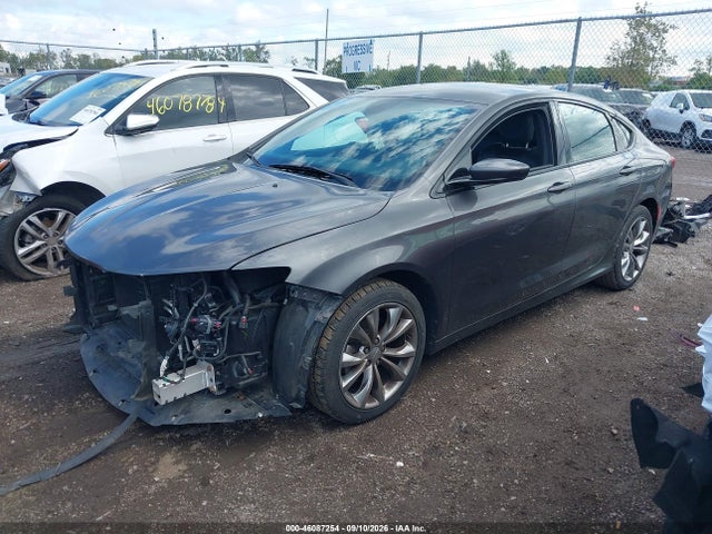 Продаж на аукціоні авто 2015 Chrysler 200 S, vin: 1C3CCCBB7FN555239, номер лоту: 46087254
