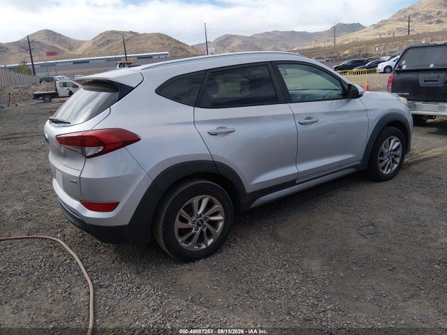 Hyundai TUCSON SE 2017 KM8J3CA47HU290669 Image 4