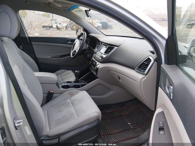 Hyundai TUCSON SE 2017 KM8J3CA47HU290669 Image 5