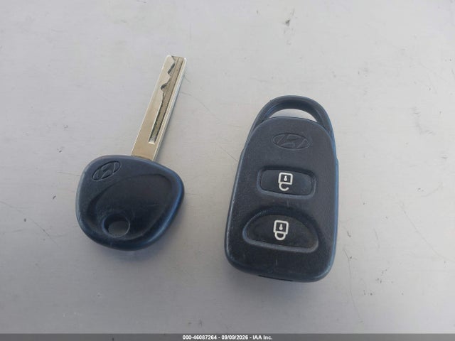 2014 Hyundai Accent Gs მანქანა იყიდება აუქციონზე, vin: KMHCT5AE8EU193649, აუქციონის ნომერი: 46087264