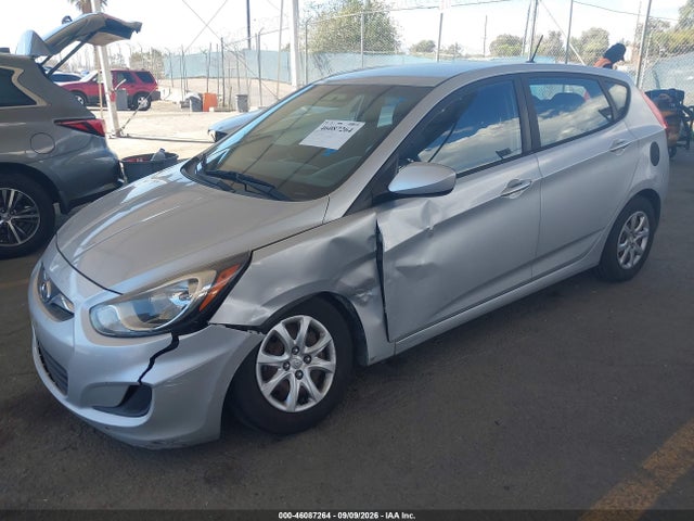 2014 Hyundai Accent Gs მანქანა იყიდება აუქციონზე, vin: KMHCT5AE8EU193649, აუქციონის ნომერი: 46087264
