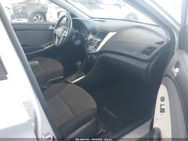 2014 Hyundai Accent Gs მანქანა იყიდება აუქციონზე, vin: KMHCT5AE8EU193649, აუქციონის ნომერი: 46087264