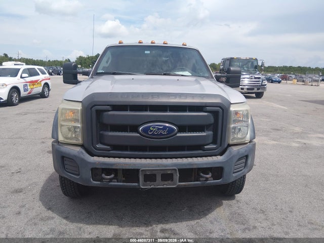 46087311 :رقم المزاد ، 1FD9W4HT9FEA84077 vin ، 2015 Ford F-450 Chassis Xl مزاد بيع