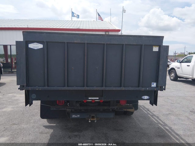 46087311 :رقم المزاد ، 1FD9W4HT9FEA84077 vin ، 2015 Ford F-450 Chassis Xl مزاد بيع