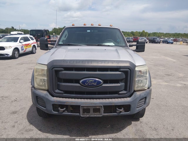 46087311 :رقم المزاد ، 1FD9W4HT9FEA84077 vin ، 2015 Ford F-450 Chassis Xl مزاد بيع